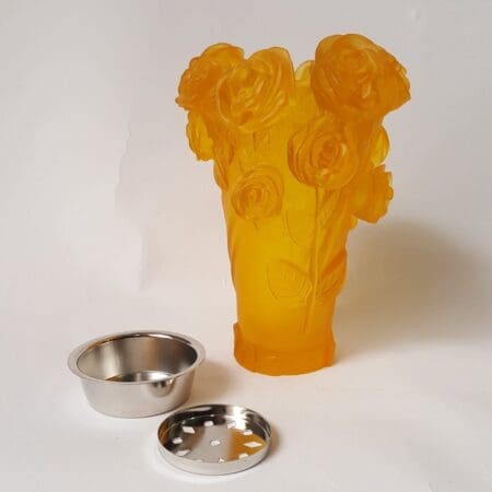 0600 YELLOW ROSE MADKHAN