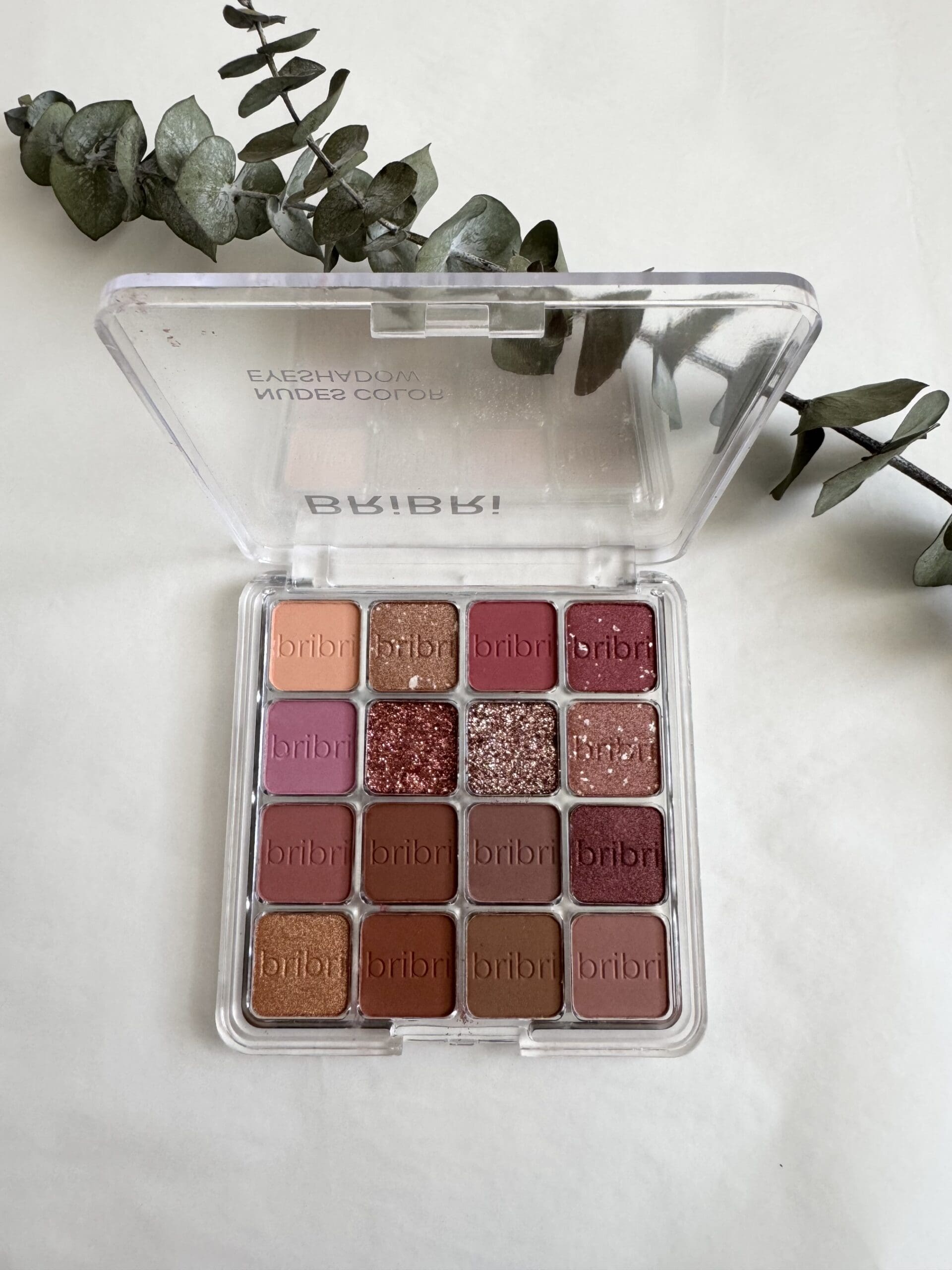 9356 BriBri Nudes color eyeshadow no.A